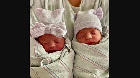 Us Twins Delivered 15 Minutes Apart Have Birthdays In Different Years Trending Hindustan Times