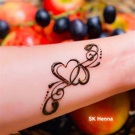 Top 166 Heart Henna Tattoo Designs
