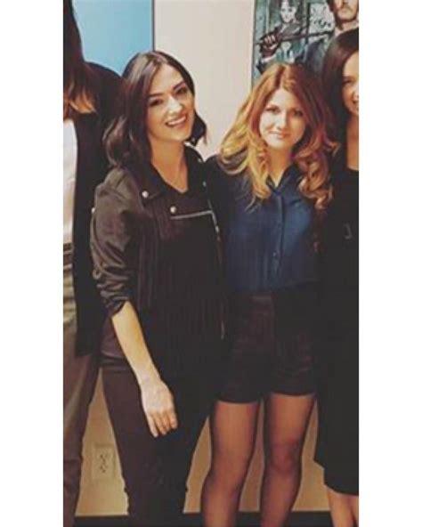 regram vanliscreampuff wifes is it just me or does it looks like elise is wearing an