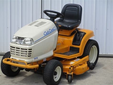 2003 Cub Cadet 2518 Riding Mower For Sale At Clinton Ahwllc