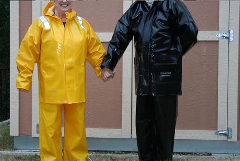 Yellow Pros Rain Suit Photo Shoot Rainwear Central Rainwear Forum