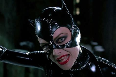 Catwoman Movie Spinoff Of Batman Returns Revealed By Screenwriter Polygon