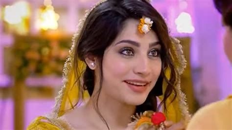 Neelum Muneer And Imran Ashraf Are Playing A Married Couple In Trouble In Their Next Drama