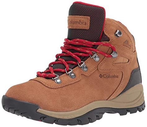 Top 10 Best Hiking Boots For Wide Feet Womens Review 2021 Best