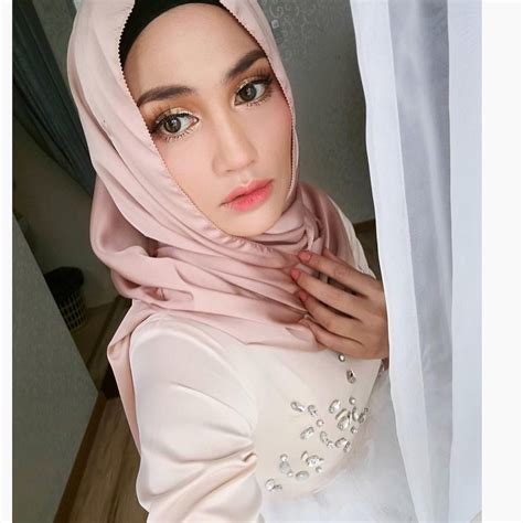 The latest music videos, short movies, tv shows, funny and extreme videos. EDtv: (Samarinda TV3) Drama Mawar Murni, akan datang...