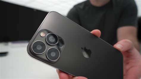 Iphone 13 Dummy Unit Shows Bigger Cameras Smaller Notch What Hi Fi
