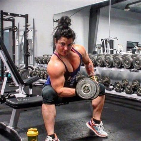 Many strong women nowadays, don't shy away from showing off the muscular frames they 2 donna moore — british strongwoman, and winner of the 2016 world's strongest woman competition. One of the world's strongest women trusts ...