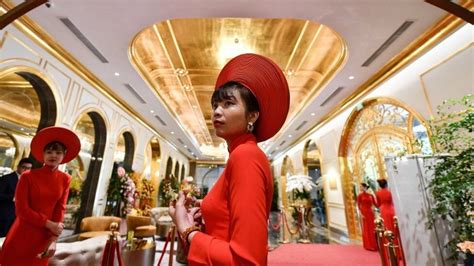 We would like to show you a description here but the site won't allow us. โควิด-19 : เวียดนามเปิดโรงแรมทองคำแห่งแรกของโลก หวังดึงดูด ...
