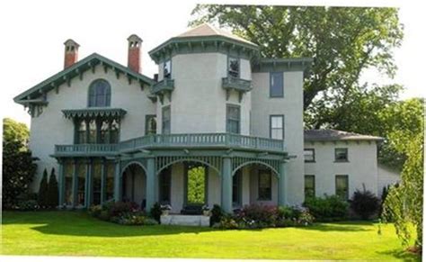 Historic Newport Mansion plus Contents to Hit Auction Block ...