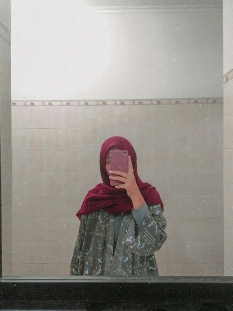 24+ Gambar Wanita Muslimah Cantik Dari Belakang - Tiya Gambar