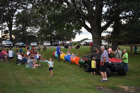 We will be traveling w 5 kids, and willhopefully be arriving around 3 or 4pm. New Hope #2 Baptist Church holds first 4th of July ...
