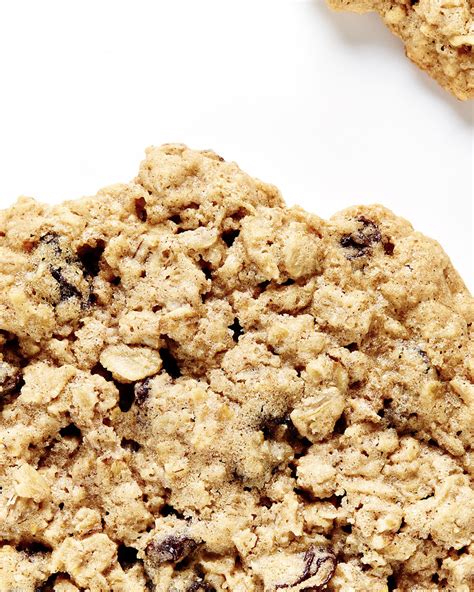 A must if you are a raisin fan! Best Raisin Filled Cookie Recipe : Golden Raisin Biscuit Cookies King Arthur Baking - Raisin ...