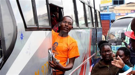 Kenyans Flee Nairobi In Fear Of Poll Violence Anadolu Ajansı