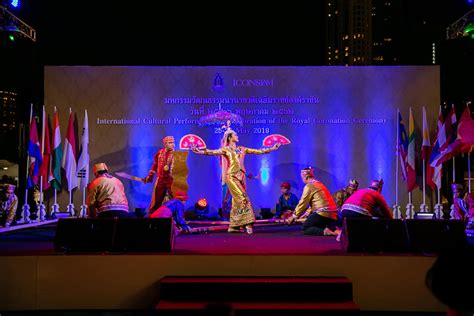 Bayanihan Dance Company Marks Milestone 62nd Debut Anniversary With