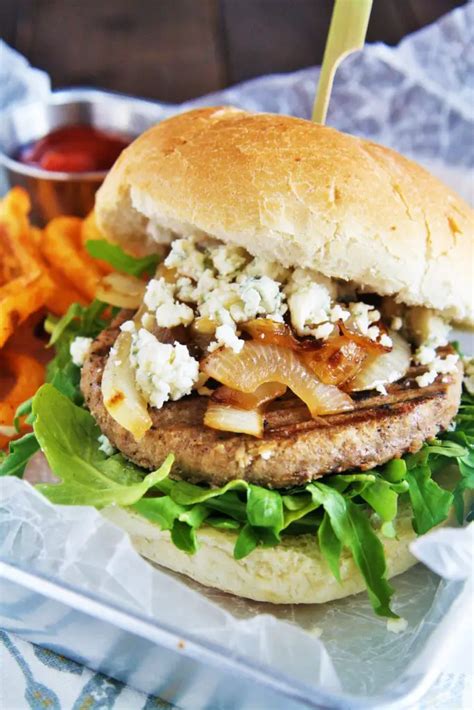 Caramelized Onions And Blue Cheese Turkey Burgers The Tasty Bite