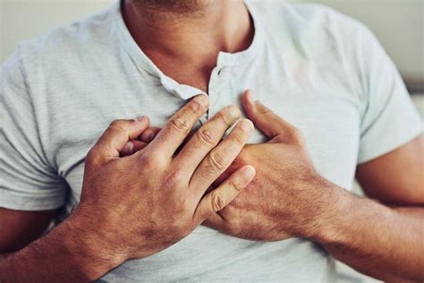 Punca penyakit jantung koronari adalah disebabkan oleh pembentukan plak berlebihan di dalam salur darah (atherosclerosis). Stres Kini Jadi Punca Utama Serangan Jantung Golongan Muda ...