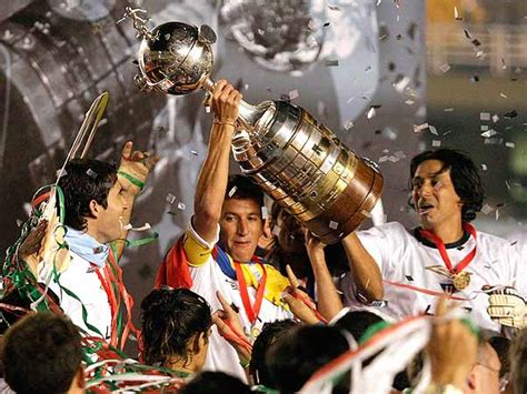 They play in the serie a, the highest level of the ecuadorian professional football league. Futebol: uma história para contar: A NOVA FORÇA SUL-AMERICANA