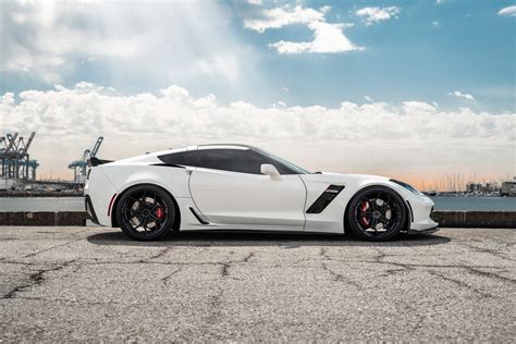 A 2018 Chevrolet Corvette C7 Z06 On Blaque Diamond Bd F25 Gloss Black