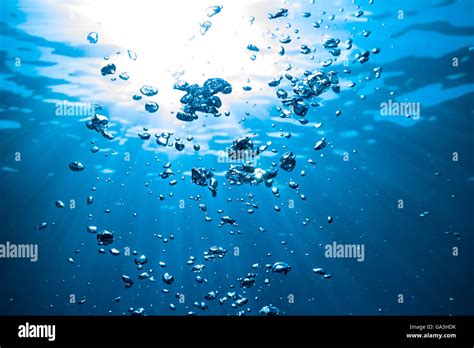 Air Bubbles Water Surface Blue Hi Res Stock Photography And Images Alamy