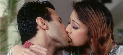 Hot Bollywood Actress Lip Kiss Pics Hd Group Sex