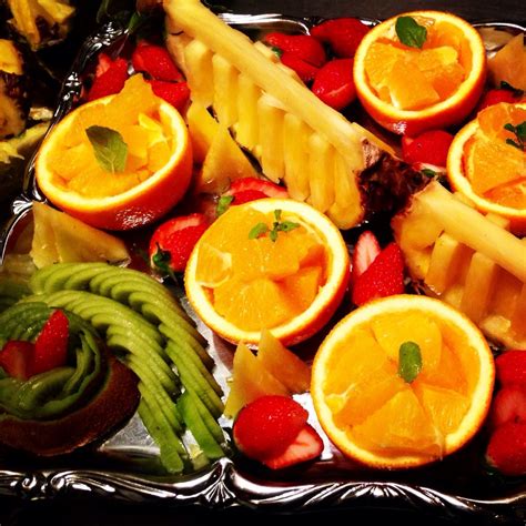 Festive Fruits Platter Festive Fruit Food Fruit Platter