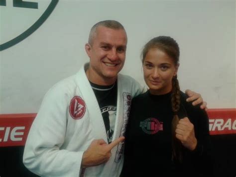 Łodzianka niemal przez całą walkę walczyła z kontuzją oka. BJJ | JUDO | ZAPASY | SF | Wpis Fighter: Karolina ...