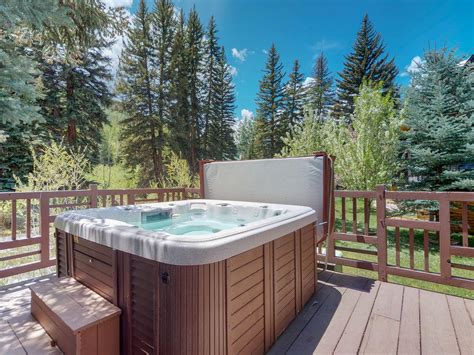 8 Breathtaking Colorado Vacation Cabin Rentals With Hot Tubs Vacasa