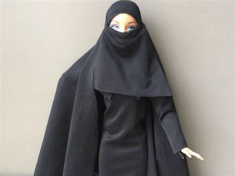 Islamic Hijab Barbie Doll Nafisa