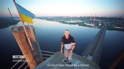 Маєш квиток на atlas weekend з іноземним лайнапом, але хочеш потрапити на фестиваль цього року? Martin Garrix on Atlas Weekend 2018 - YouTube