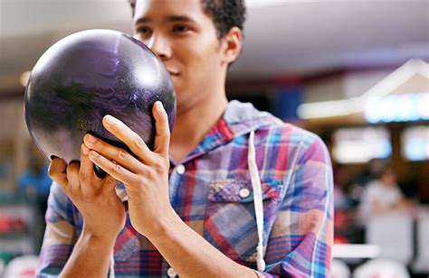 How To Bowl Better Bowling Tips For Beginners