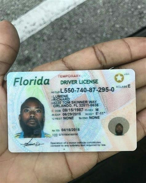 Pin En Florida Scannable Drivers Licenses