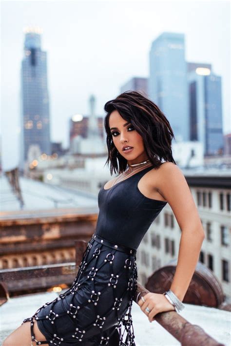 Becky G Style Becky G Outfits Elegantes Outfit Frau Belle Silhouette