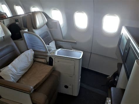 Review Saudia Business Class Rome To Riyadh Airbus A320 Paliparan