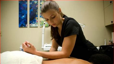 Massage Kneads Massage Therapist In Katy