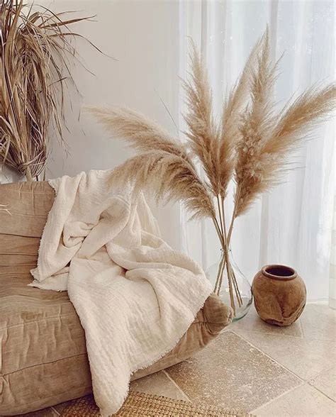 Pampas Grass Decor Ideas Perfect For Any Interior Style Home Decor