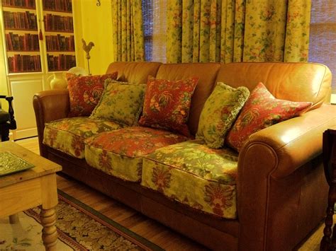 Sofa French Country Style Curatedinterior Beganting Yuzz