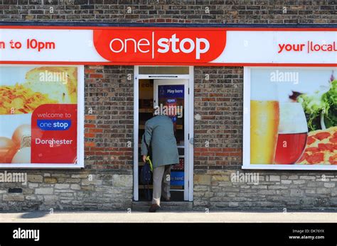 One Stop Store Shop Onestop Fotografías E Imágenes De Alta Resolución