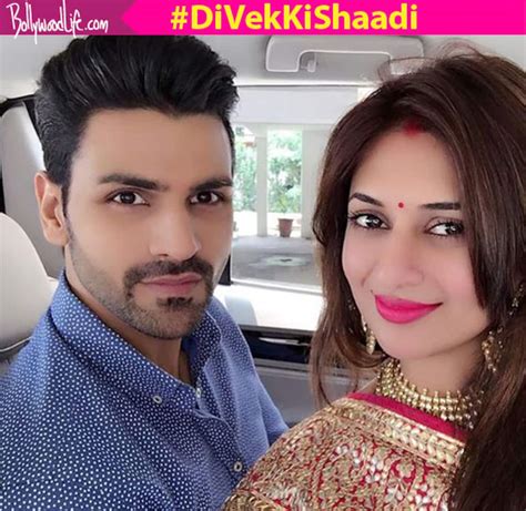 Divyanka Tripathi And Vivek Dahiya Share Their First Selfie After Marriage Bollywood News