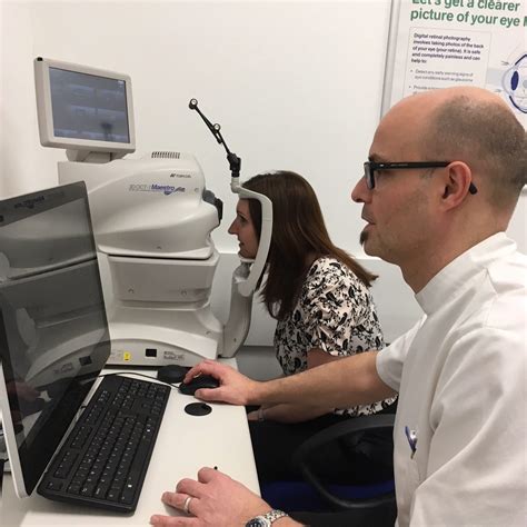 Richard's Career Story - Optometrist Jobs at Boots Opticians