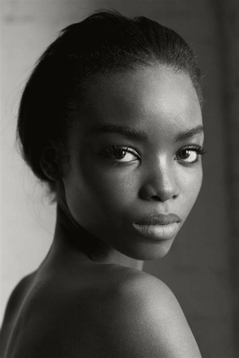 Angola Beauty Portrait Black And White Portraits Portrait Drawing