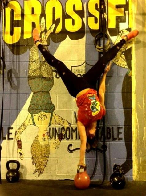 Crossfit Handstand I Did It One Handed Handstand On A