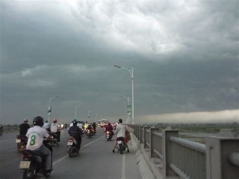 Dự báo thời tiết hôm nay 7/2: Dự báo thời tiết hôm nay 16/5: Mưa dông nhiều nơi