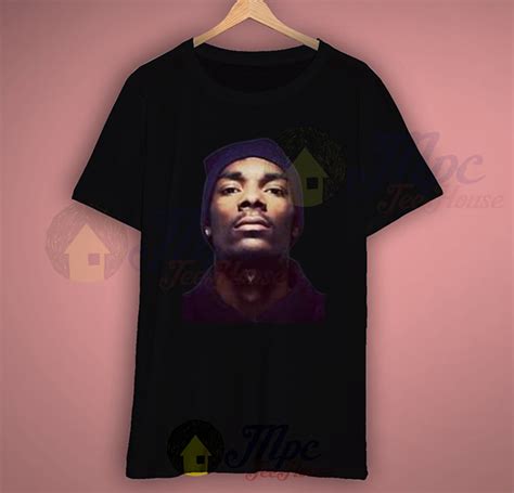 The matte black frame that's made. Snoop Dog Face Rapper T Shirt - Mpcteehouse