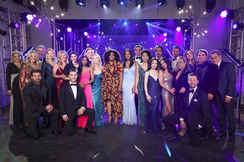 General Hospital On Twitter What A Nurses Ball Moment