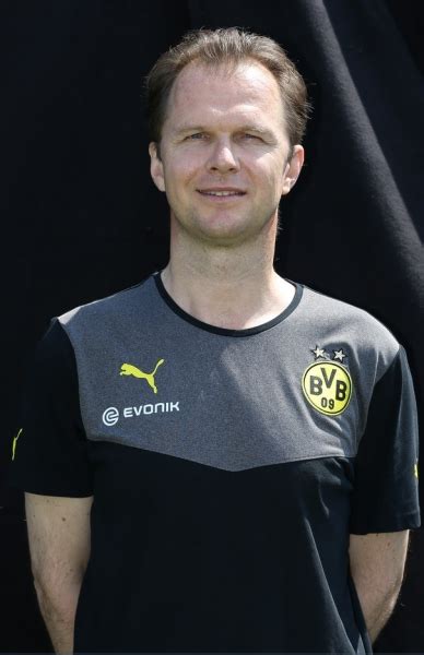 .sven bender in football manager 2020, bayer 04 leverkusen, germany, german, bundesliga, sven reviews, sven bender in football manager 2020, bayer 04 leverkusen, germany, german. Sven Bender und Marco Reus fallen aus | Deine News und ...