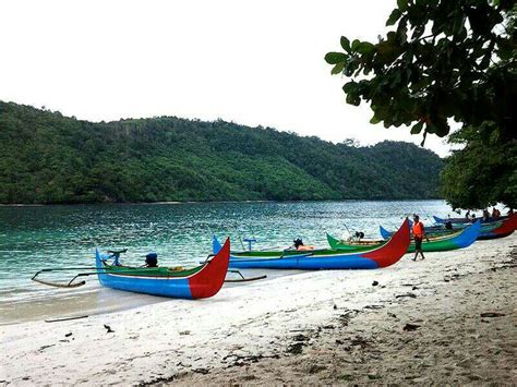 Teluk Kiluan Lampung Daya Tarik Fasilitas Harga Tiket Masuk Rute