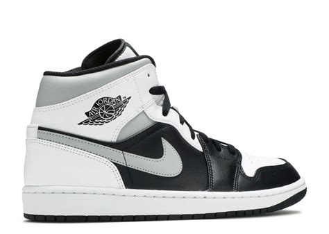 The jordan 1 mid white shadow released in october 2020 for a. Nike Air Jordan 1 Mid White Shadow | sutore