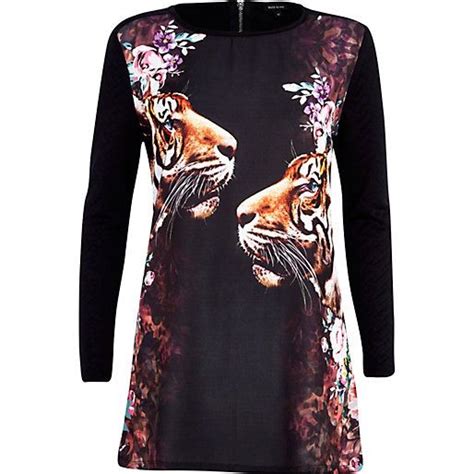 Wow Love The Color Contrast On This Black Tiger Print Tunic Womens