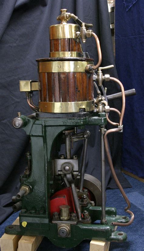 Twin Cylinder Tandem Compound Marine Launch Steam Engine 1895 576x1000