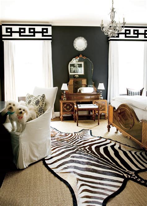 Decorating With Black Walls